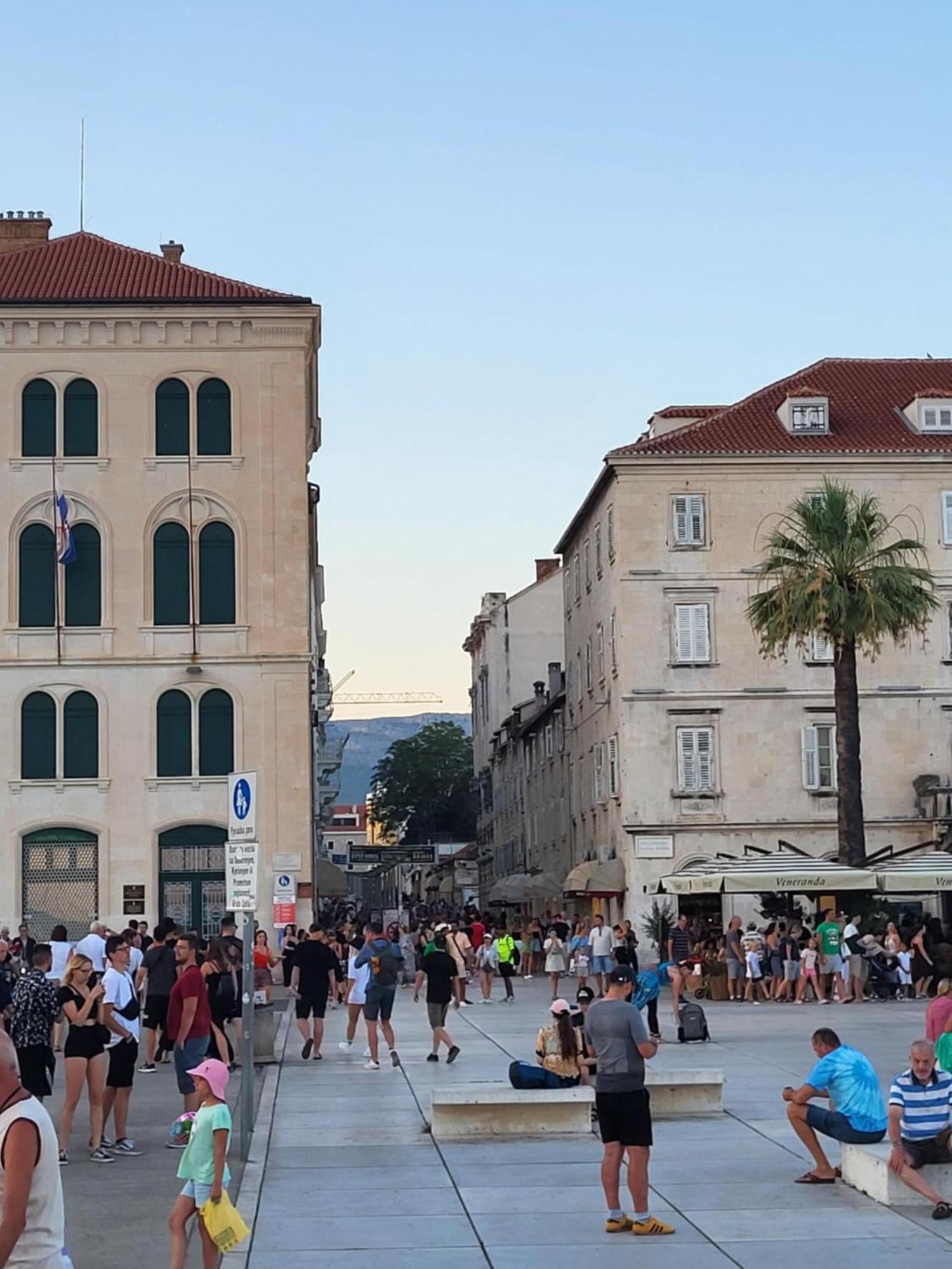 Apartment Sunshine- Center Of Split Exterior foto
